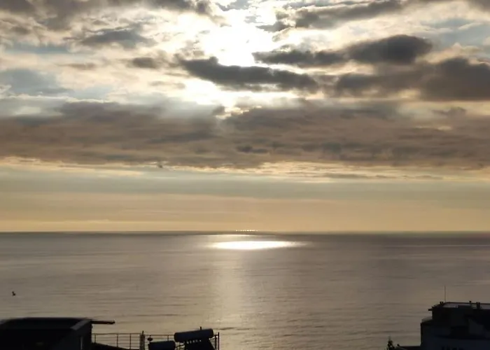 The View Апартамент